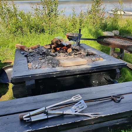 Camp Caroli Wooden Cabins Jukkasjärvi エクステリア 写真