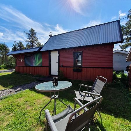 Camp Caroli Wooden Cabins Jukkasjärvi エクステリア 写真