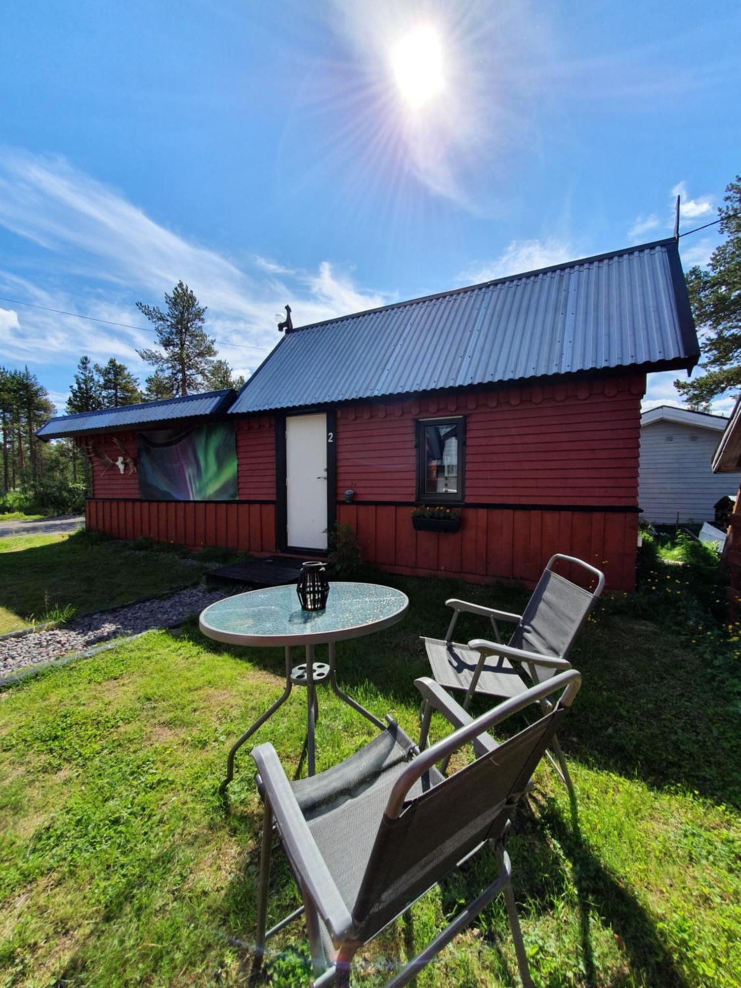 Camp Caroli Wooden Cabins Jukkasjärvi エクステリア 写真