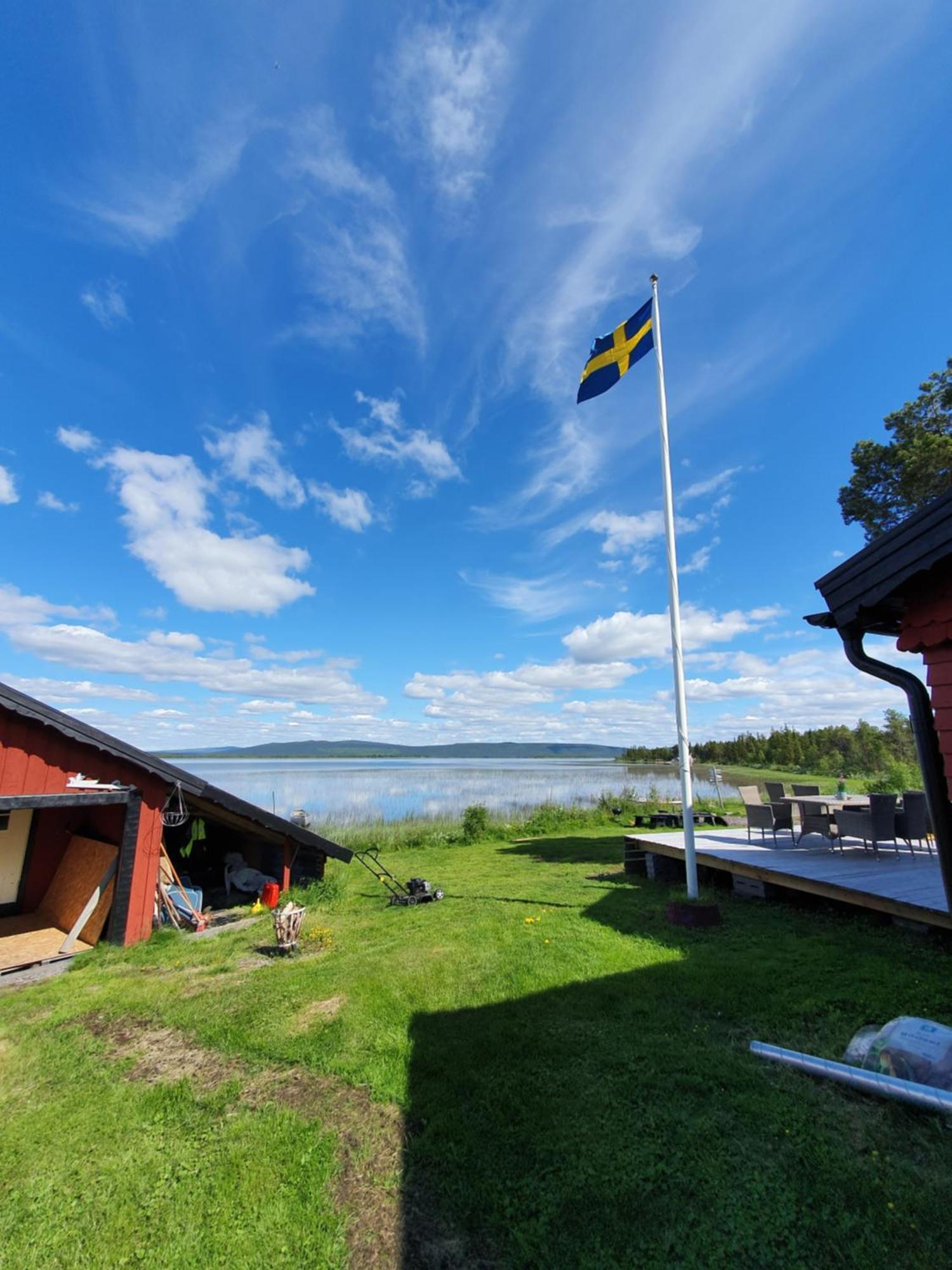 Camp Caroli Wooden Cabins Jukkasjärvi エクステリア 写真