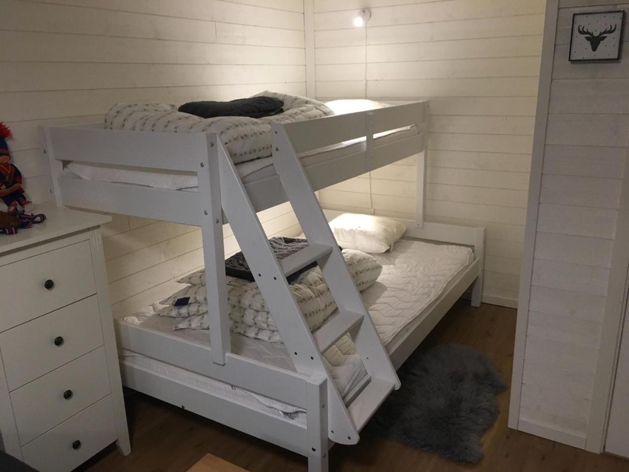 Camp Caroli Wooden Cabins Jukkasjärvi エクステリア 写真