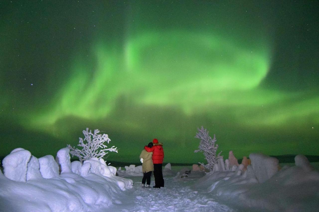 Camp Caroli Wooden Cabins Jukkasjärvi エクステリア 写真